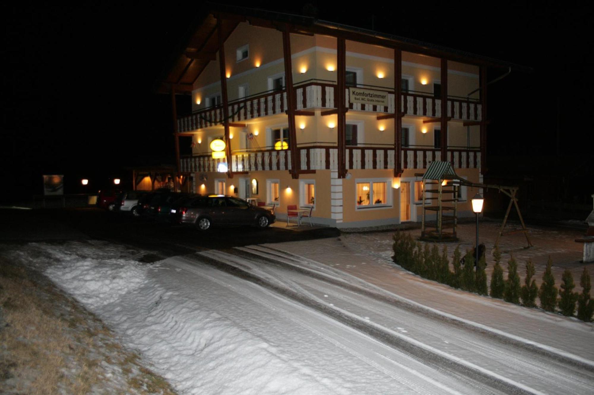 Landgasthof Schwaiger Mortschach Exterior photo